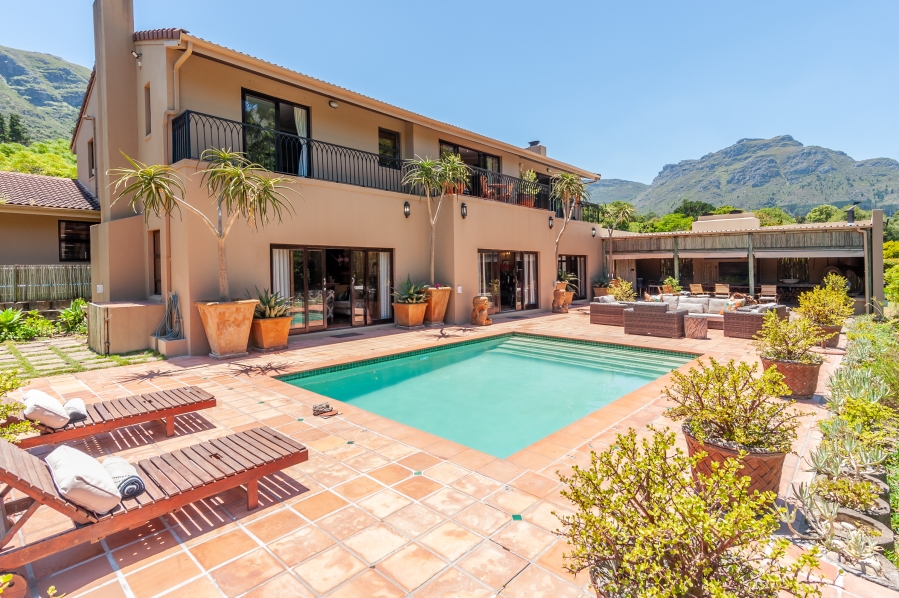 5 Bedroom Property for Sale in Hout Bay Western Cape